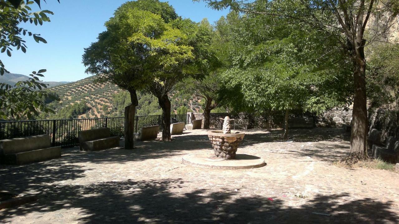 La Casa De La Abuela Clotilde Guest House Hornos Bagian luar foto